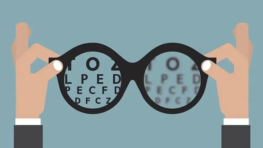 区分真性近视or假性近视？