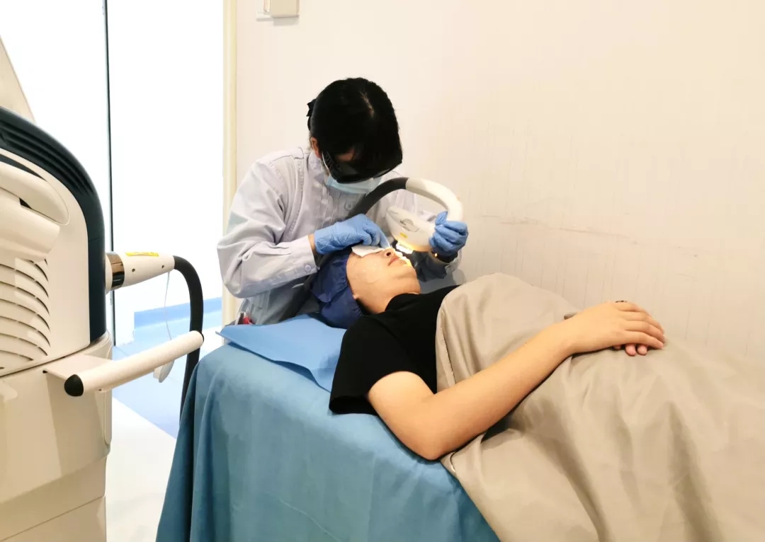 得了干眼症怎么办,干眼症如何治疗 得了干眼症怎么办,干眼症如何治疗